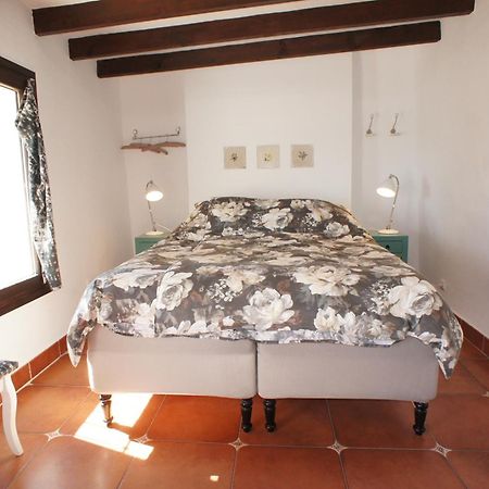 Casa Con Balcon Villa Алтеа Екстериор снимка